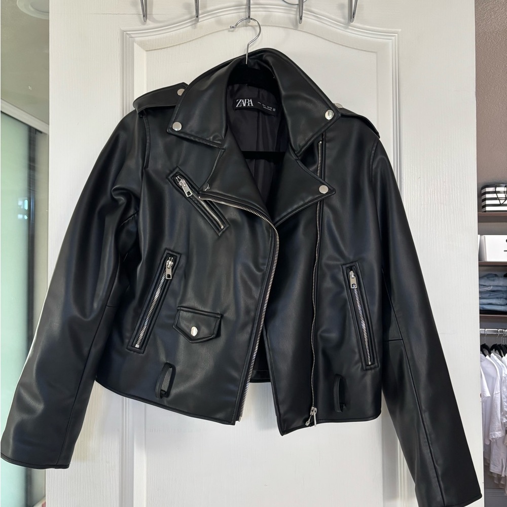 Zara Women's Faux Leather Jacket Black L